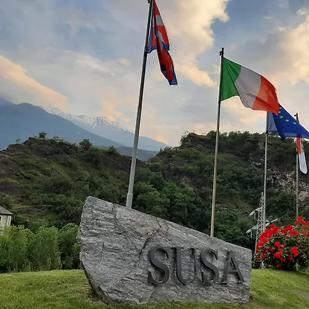 La Jolie * Susa